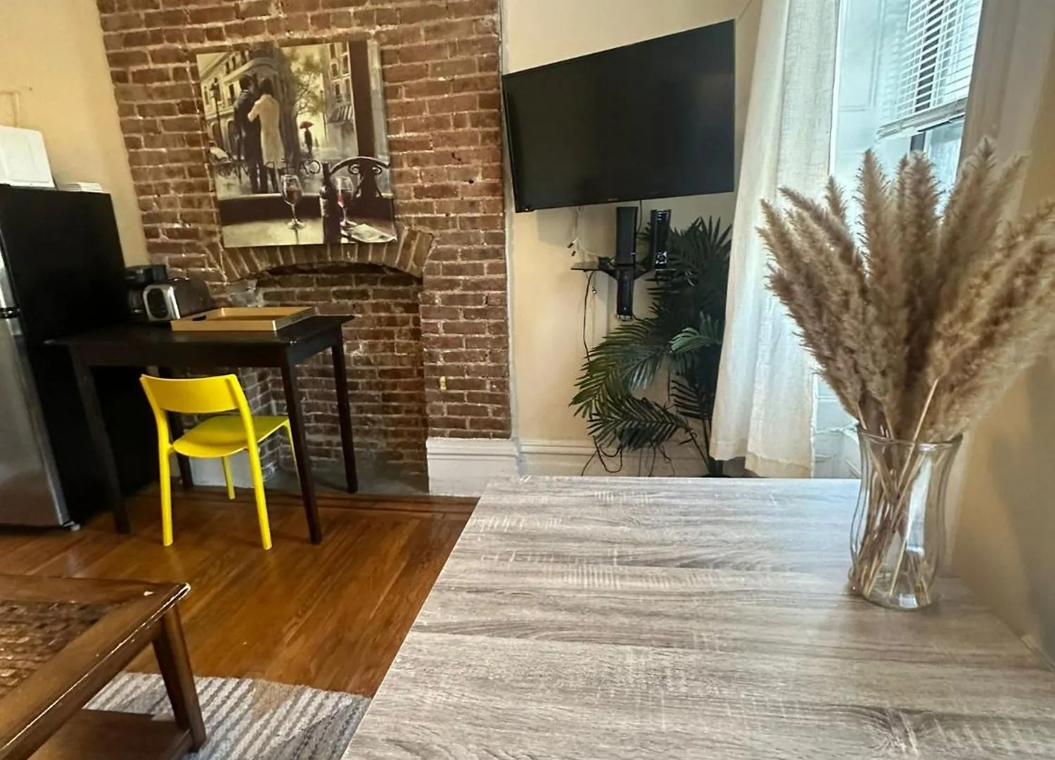 1 Bedroom Cozy Unit In Columbus Ave New York United States